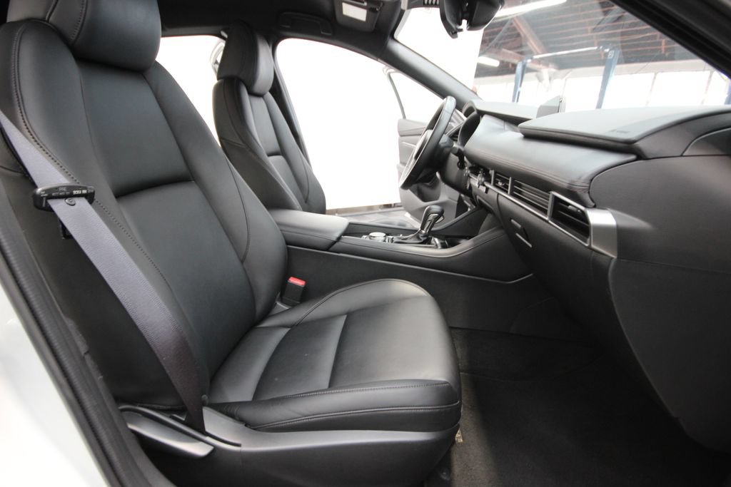 Used 2024 MAZDA MAZDA3 s FWD image 25