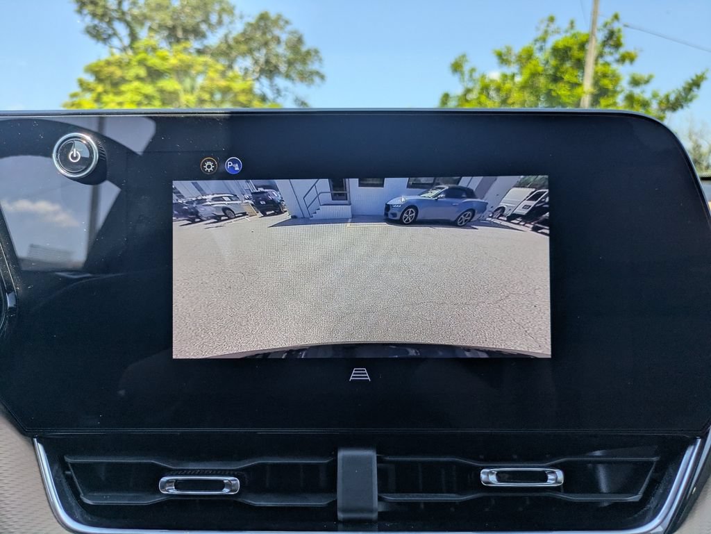 Used 2026 Chevrolet Equinox ACTIV w/ Convenience Package III FWD image 21