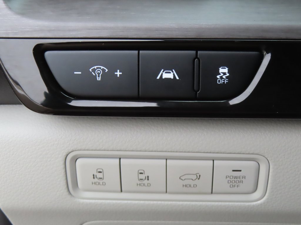 Certified 2024 Kia Carnival EX image 14