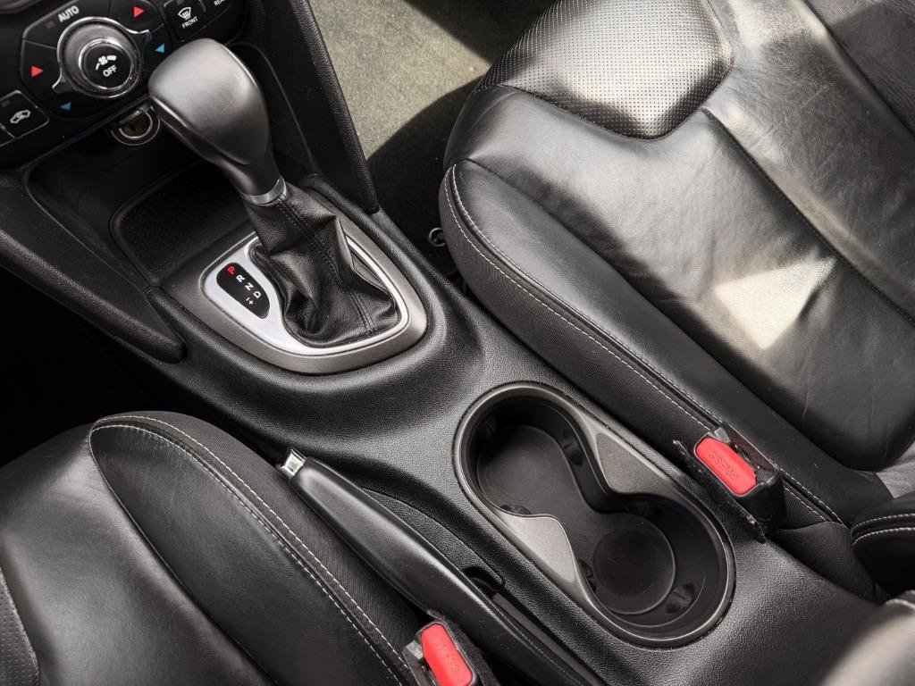 Used 2016 Dodge Dart Limited FWD image 12
