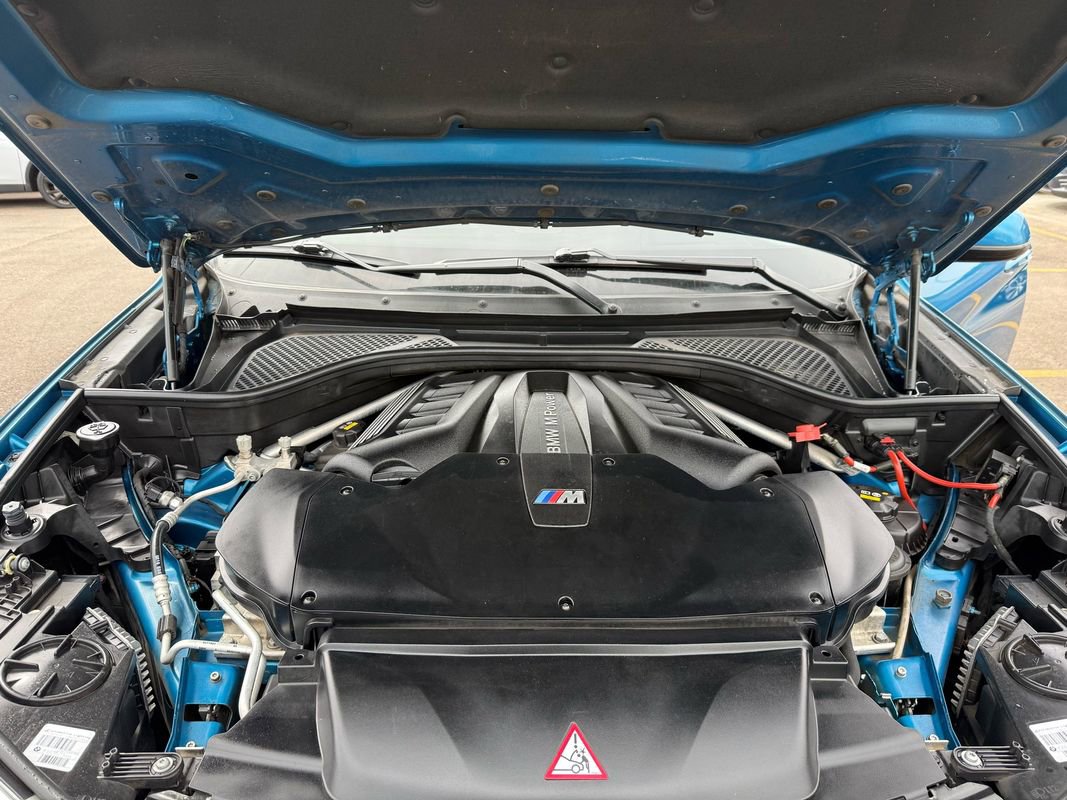 Used 2017 BMW X5 M AWD/4WD image 38