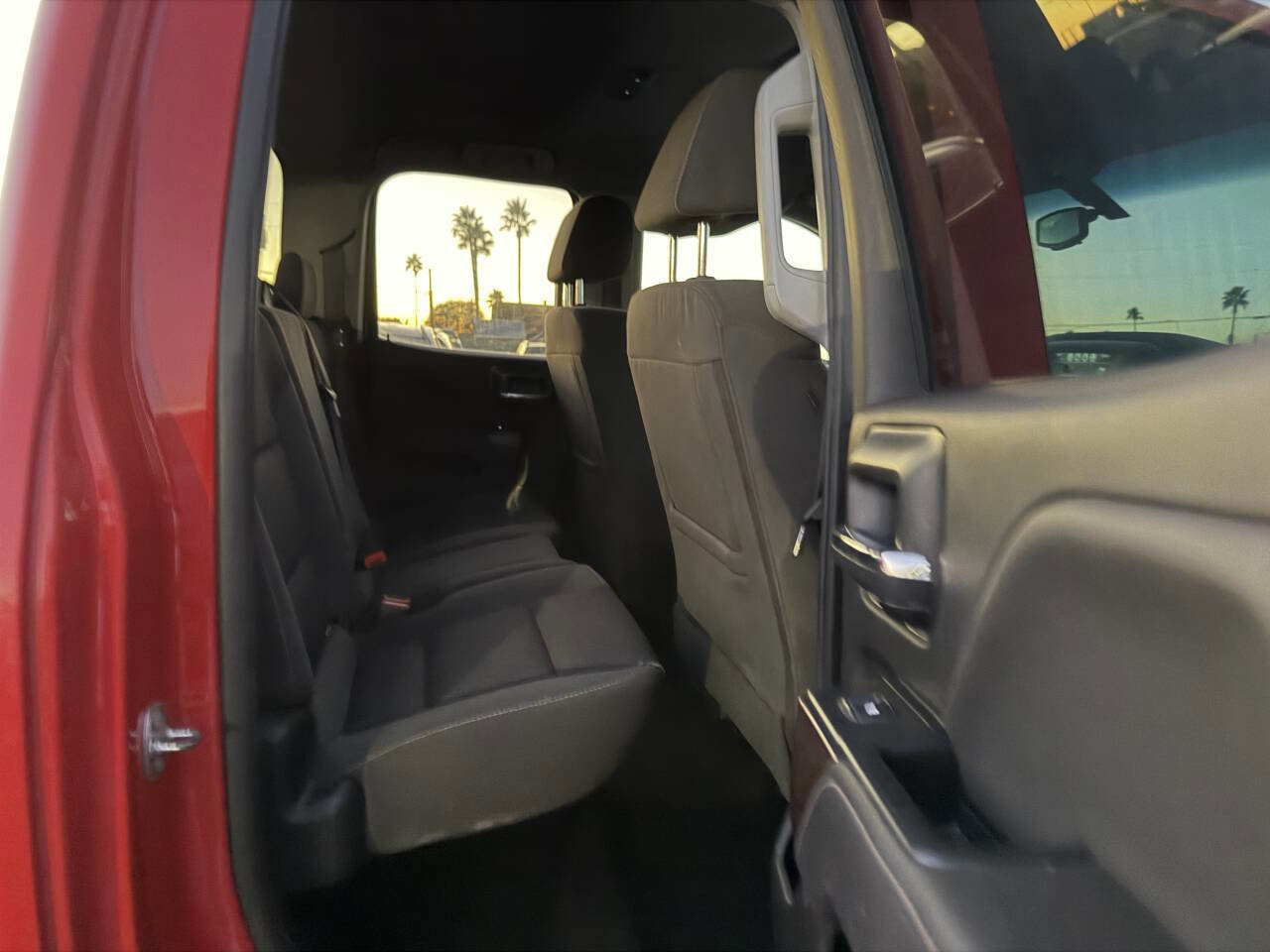 Used 2018 GMC Sierra 1500 SLE image 18