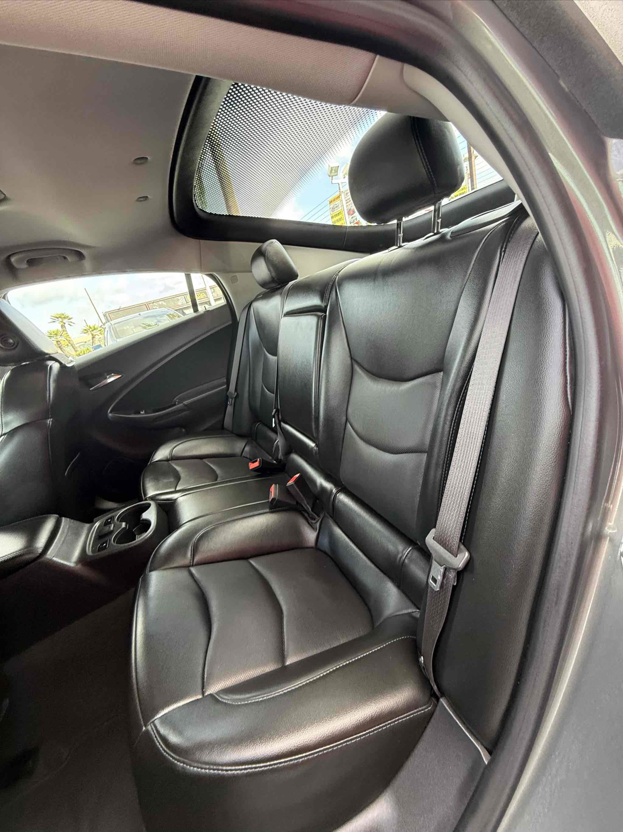 Used 2017 Chevrolet Volt Premier w/ Driver Confidence II Package image 76