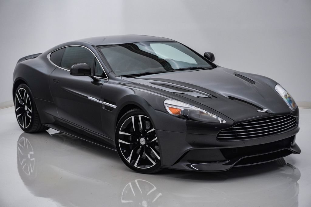 Used 2015 Aston Martin Vanquish Coupe RWD image 3