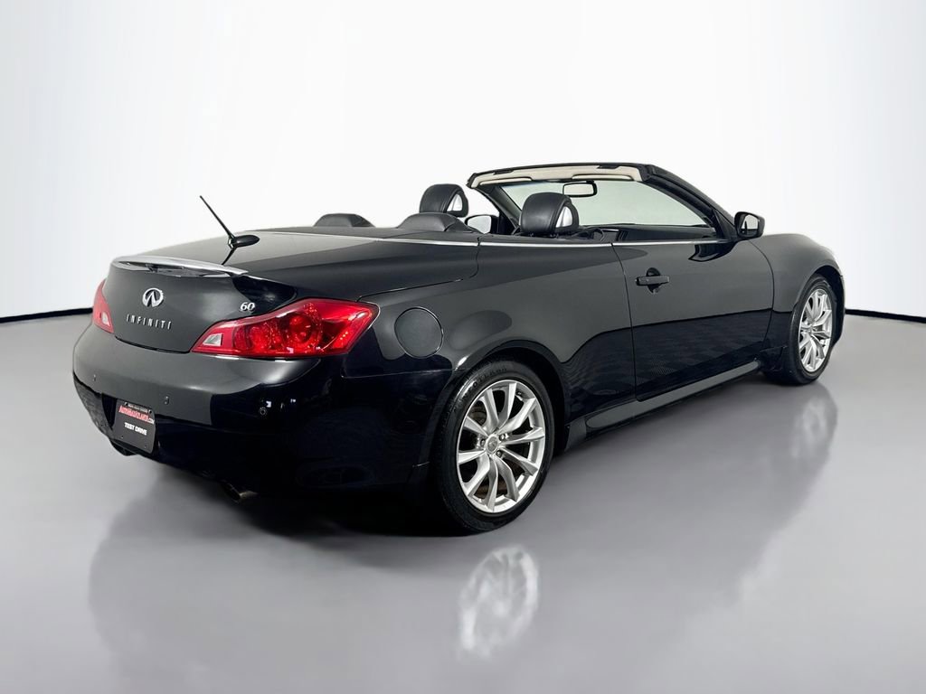 Used 2014 INFINITI Q60 Convertible w/ Premium Package image 5