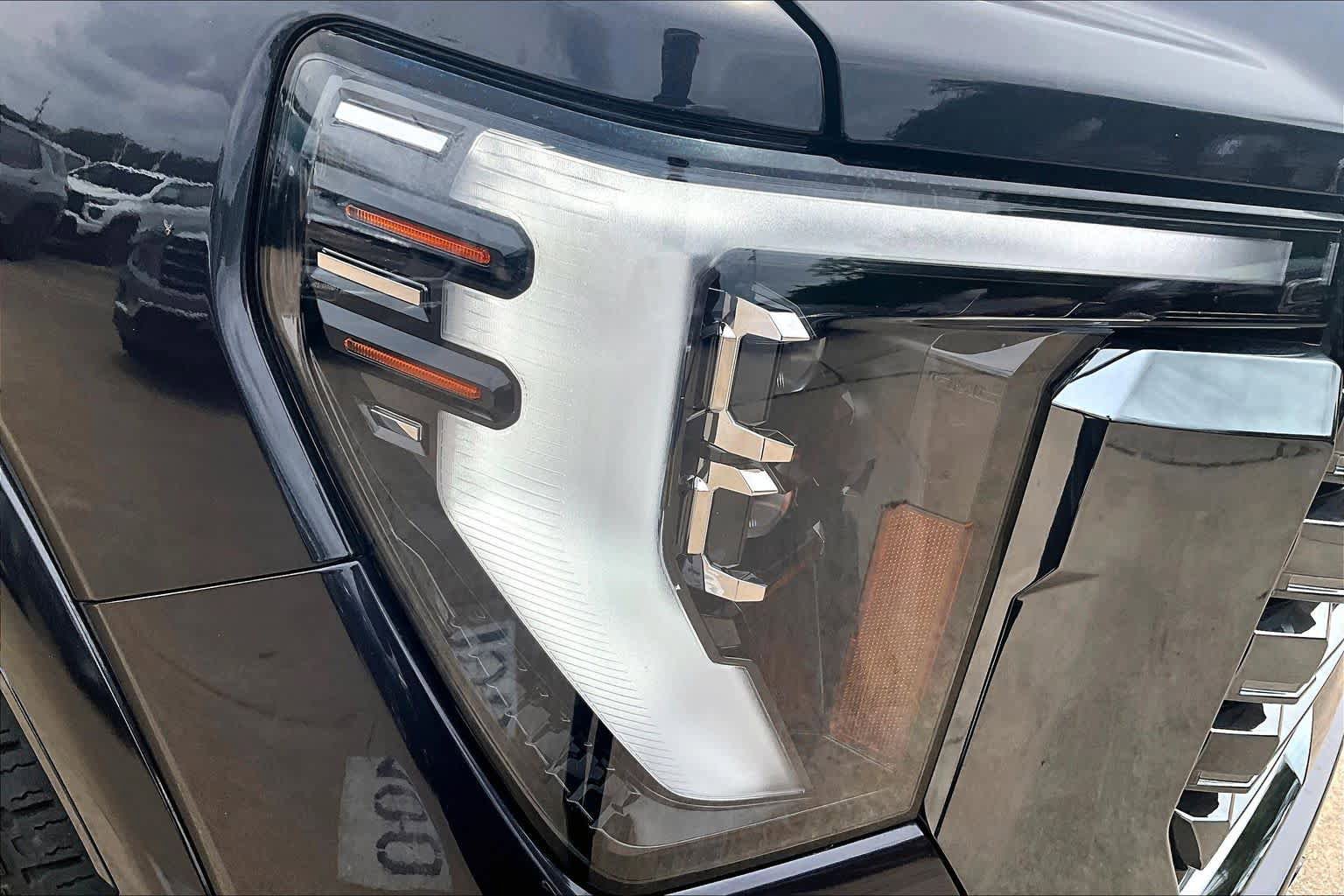 Used 2024 GMC Sierra 2500 Denali Ultimate image 28