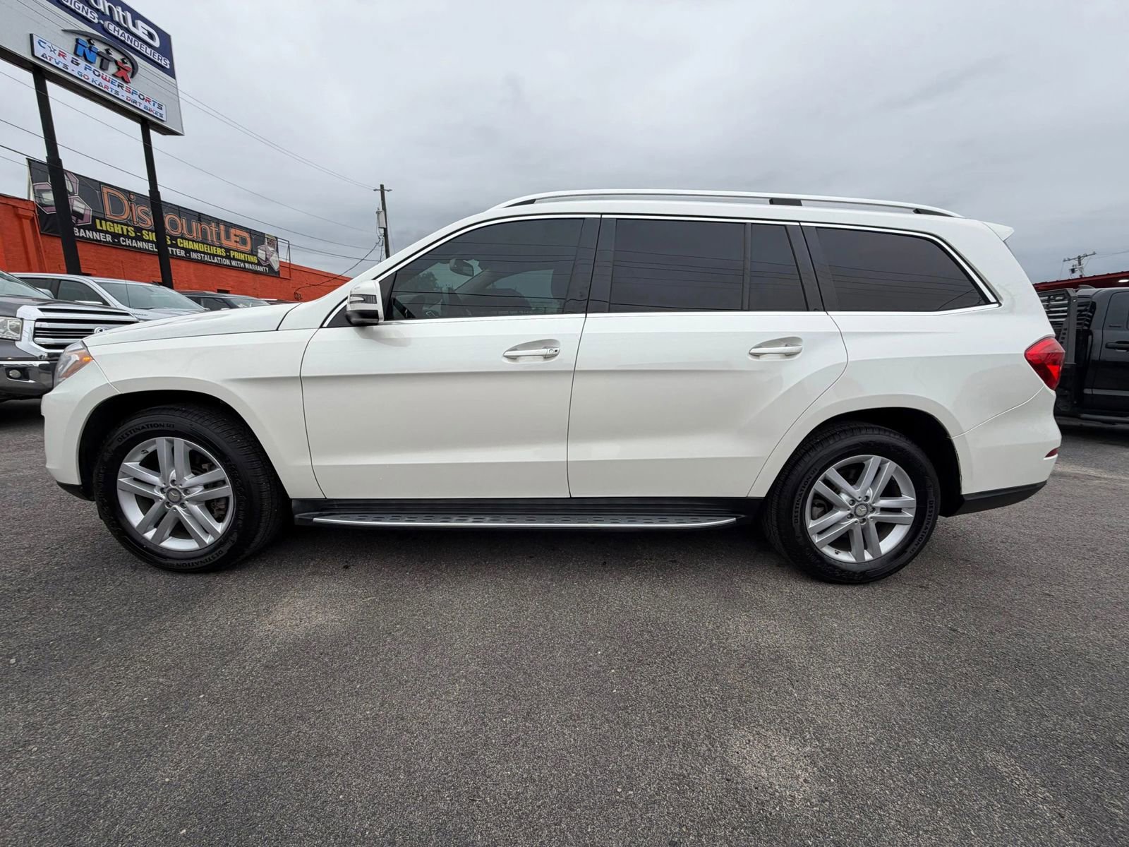 Used 2013 Mercedes-Benz GL 320 BlueTEC 4MATIC image 10