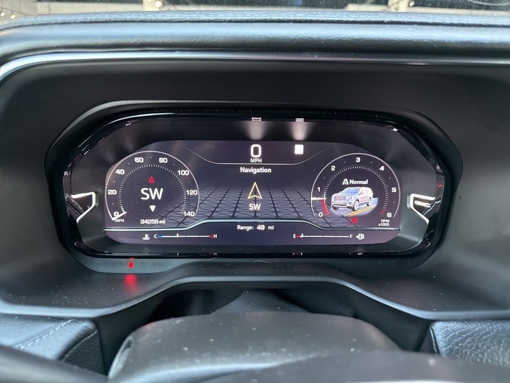 Used 2022 GMC Yukon Denali image 3