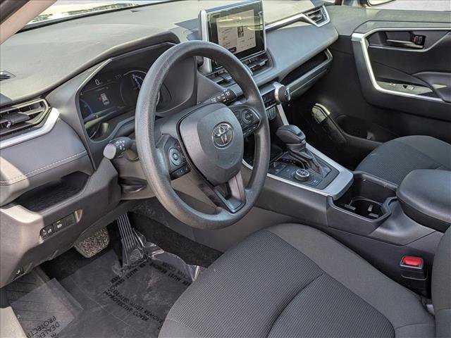 Used 2025 Toyota RAV4 LE AWD/4WD image 10