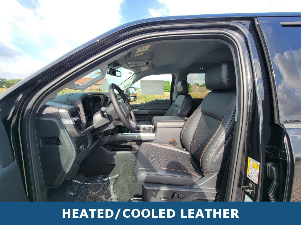 New 2025 Ford F250 Lariat w/ Black Appearance Package image 7