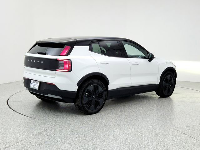 New 2026 Volvo EX30 Cross Country Ultra image 5
