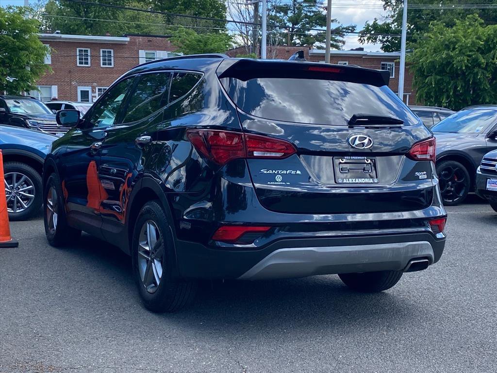 Used 2018 Hyundai Santa Fe Sport w/ 2.4L Value Package 02 AWD/4WD image 5