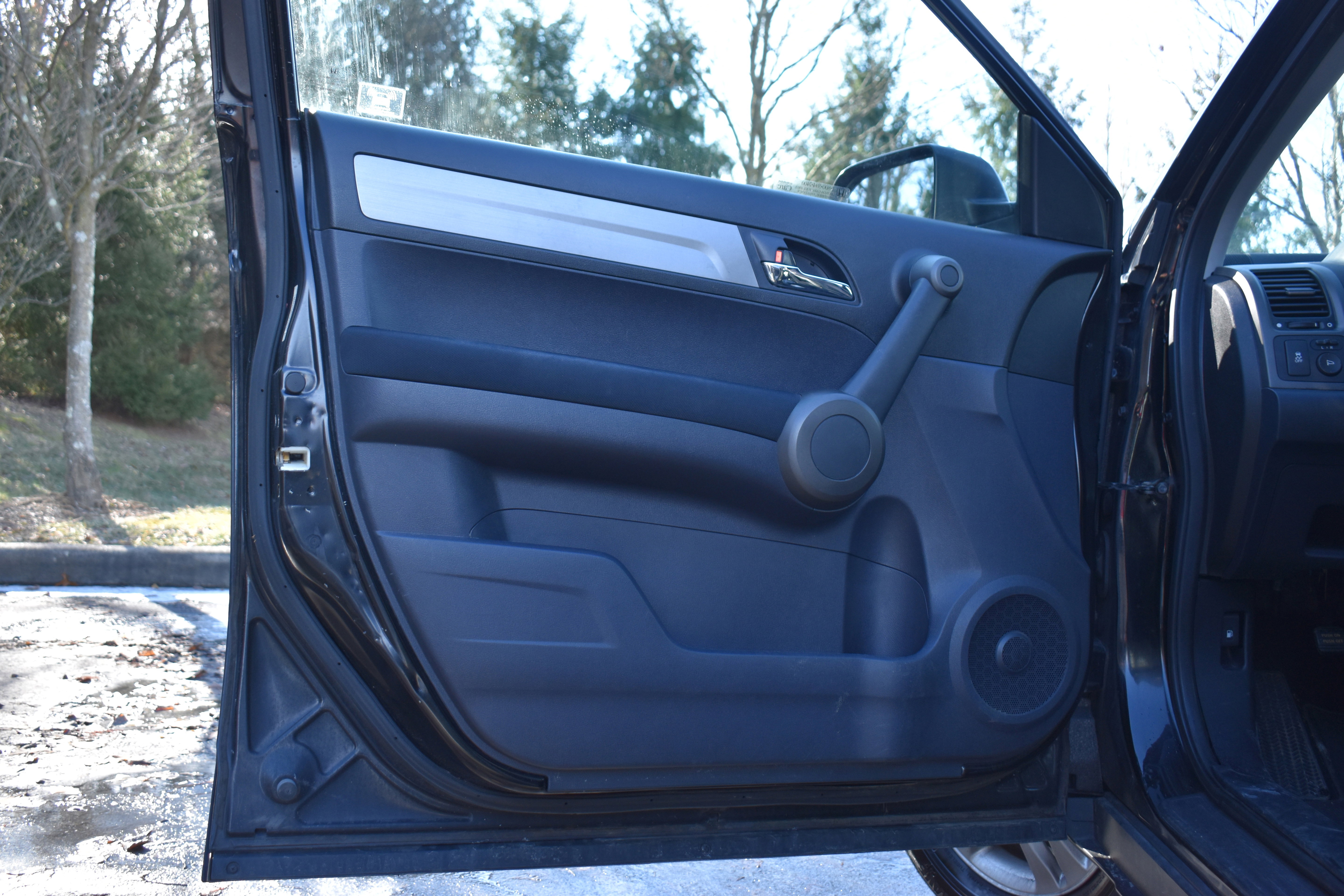 Used 2011 Honda CR-V EX image 17