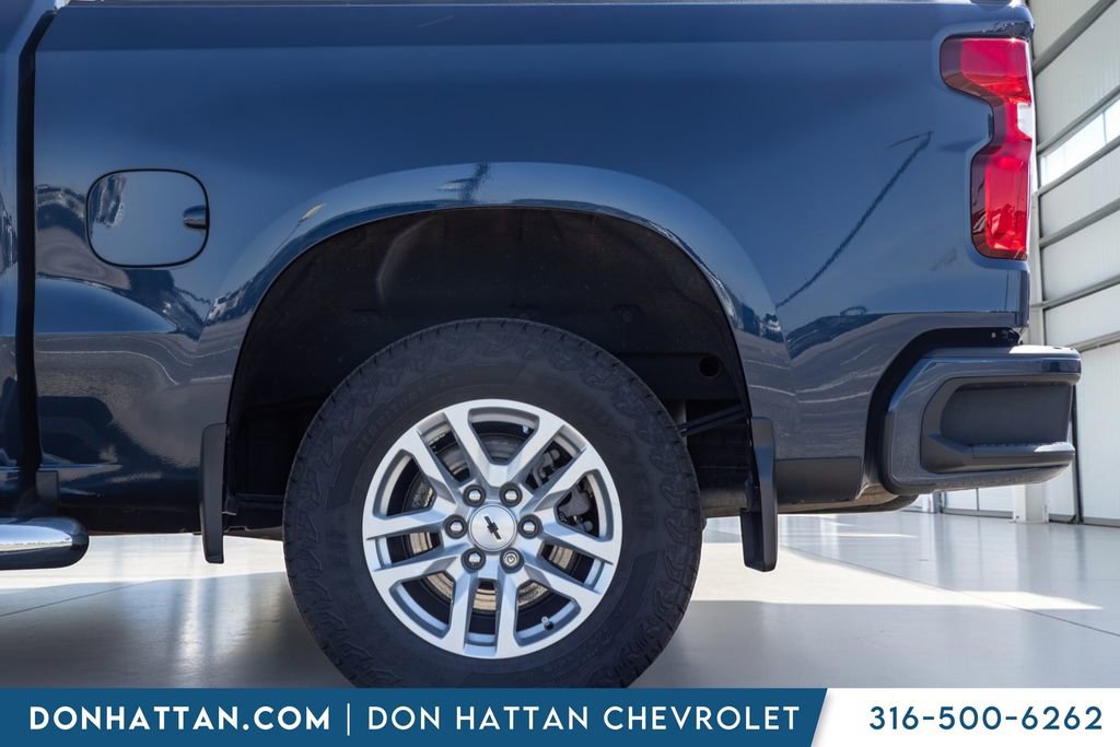 Used 2021 Chevrolet Silverado 1500 RST AWD/4WD image 30