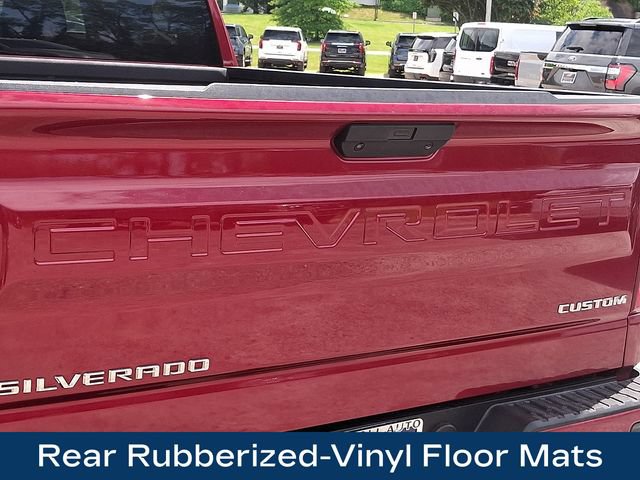 Used 2020 Chevrolet Silverado 1500 Custom w/ Custom Value Package AWD/4WD image 28