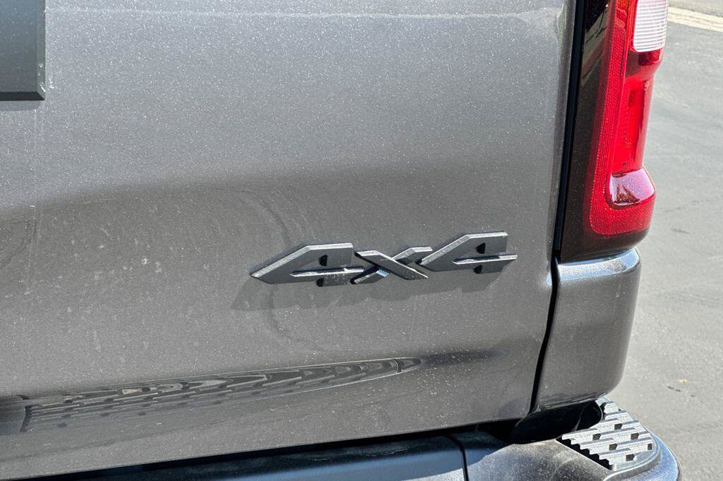 New 2026 RAM 1500 Laramie w/ Night Edition AWD/4WD image 25
