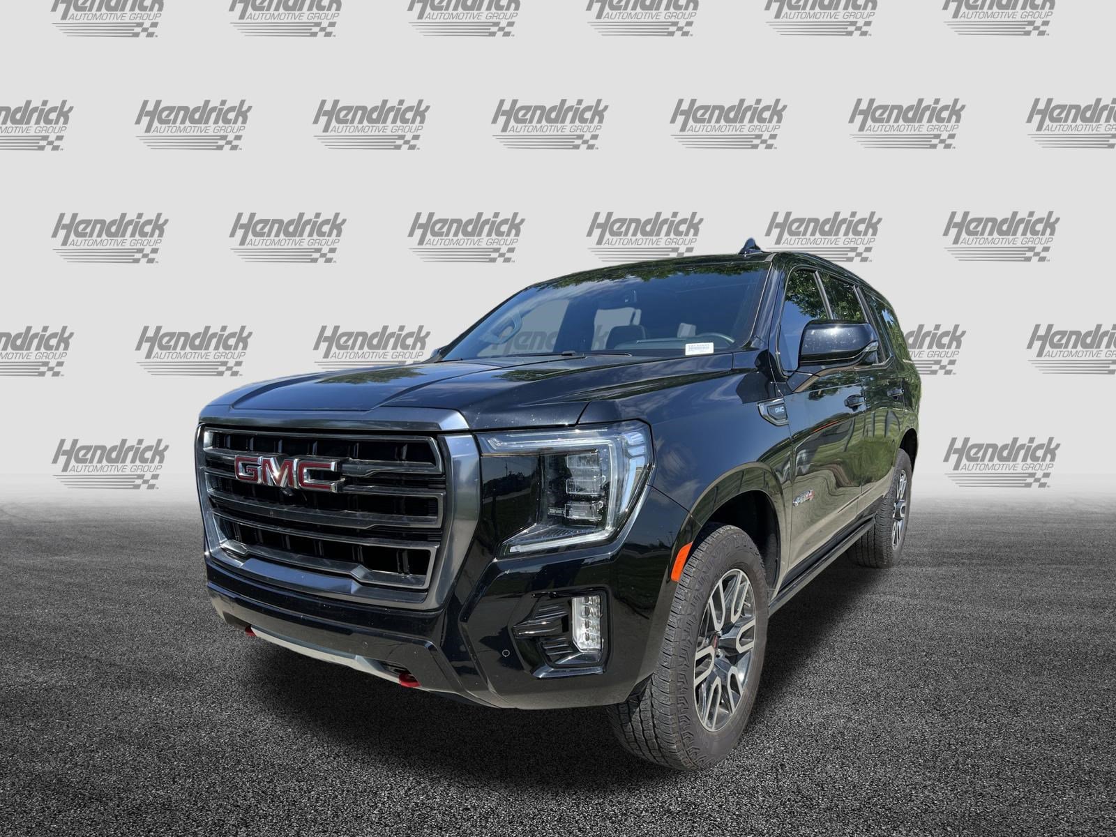 Used 2023 GMC Yukon AT4 w/ AT4 Premium Plus Package AWD/4WD image 5