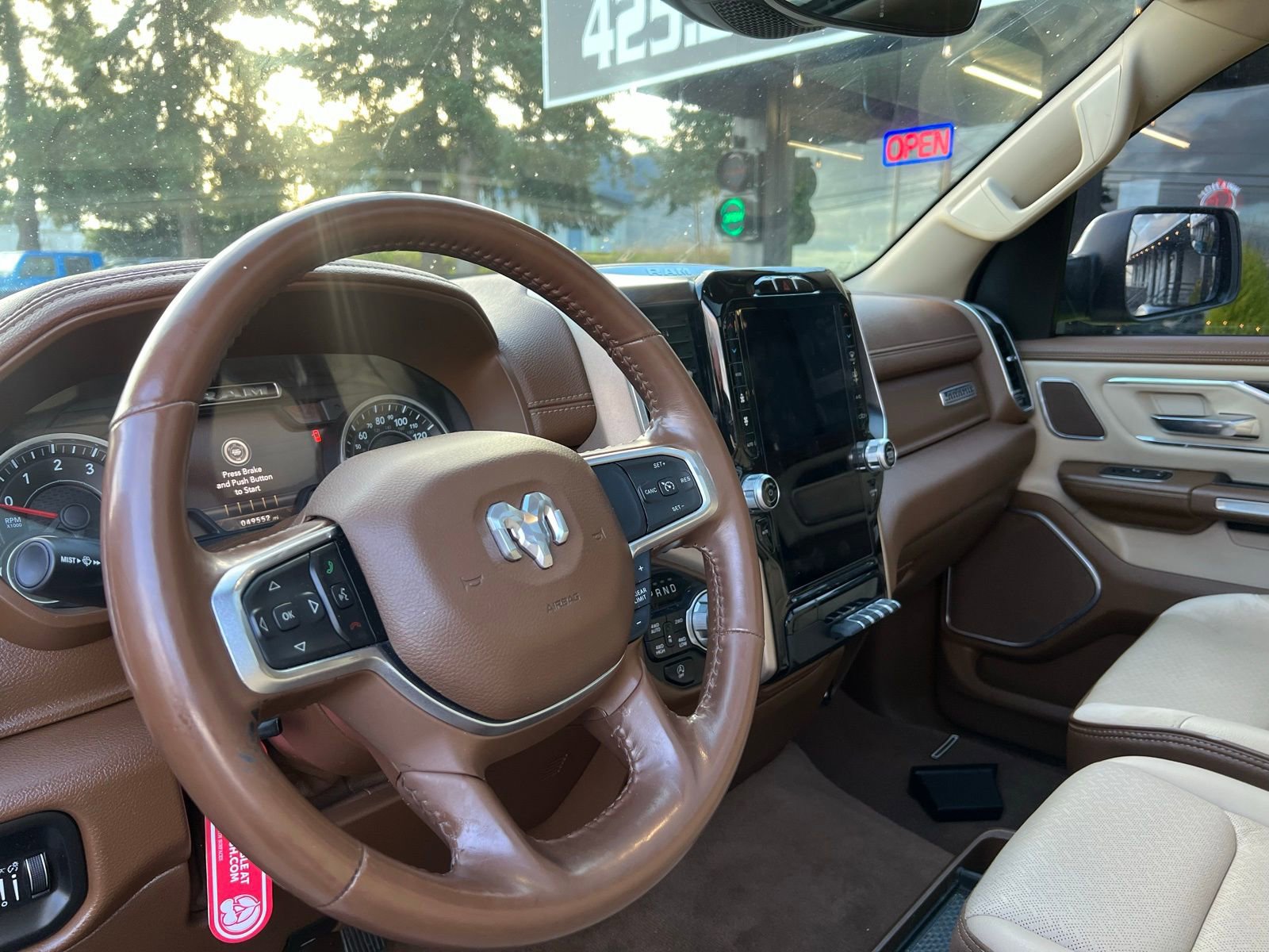 Used 2021 RAM 1500 Laramie image 16