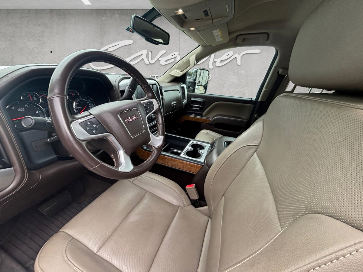 Used 2019 GMC Sierra 2500 SLT w/ Duramax Plus Package AWD/4WD image 23