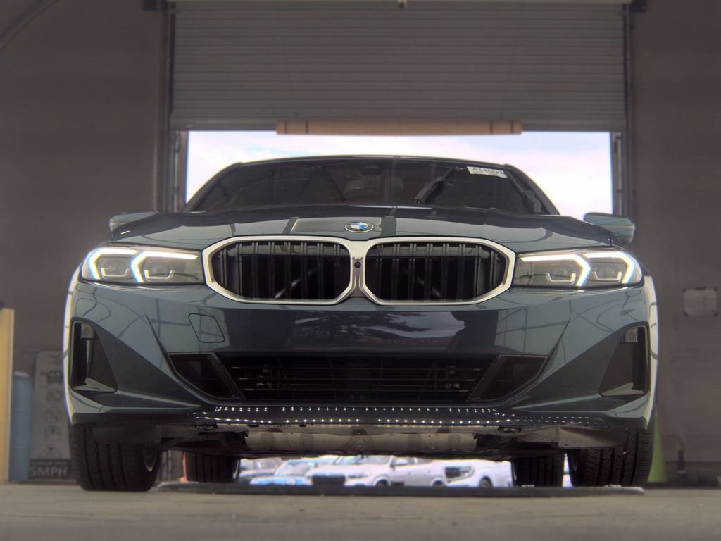 Used 2025 BMW 330i xDrive Sedan w/ Premium Package AWD/4WD video 2