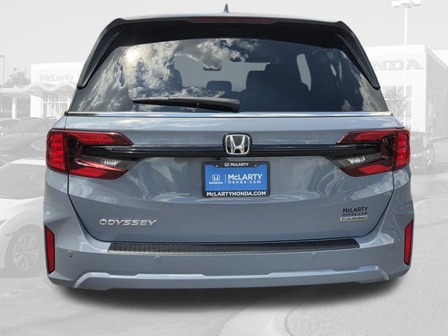 New 2026 Honda Odyssey Touring image 5