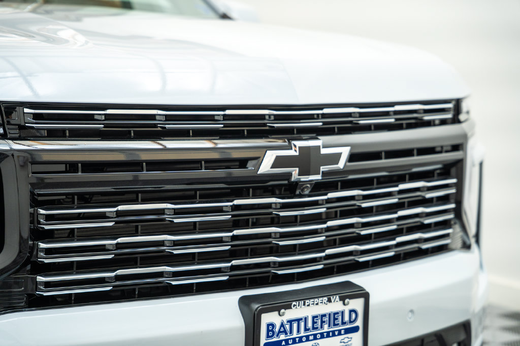New 2026 Chevrolet Tahoe High Country AWD/4WD image 13
