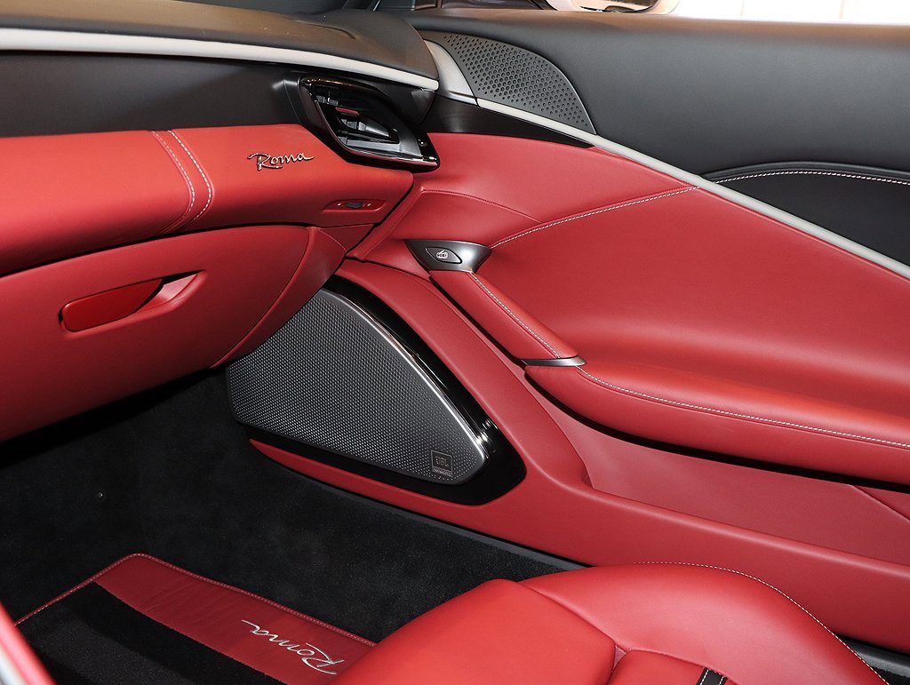 Certified 2021 Ferrari Roma image 97