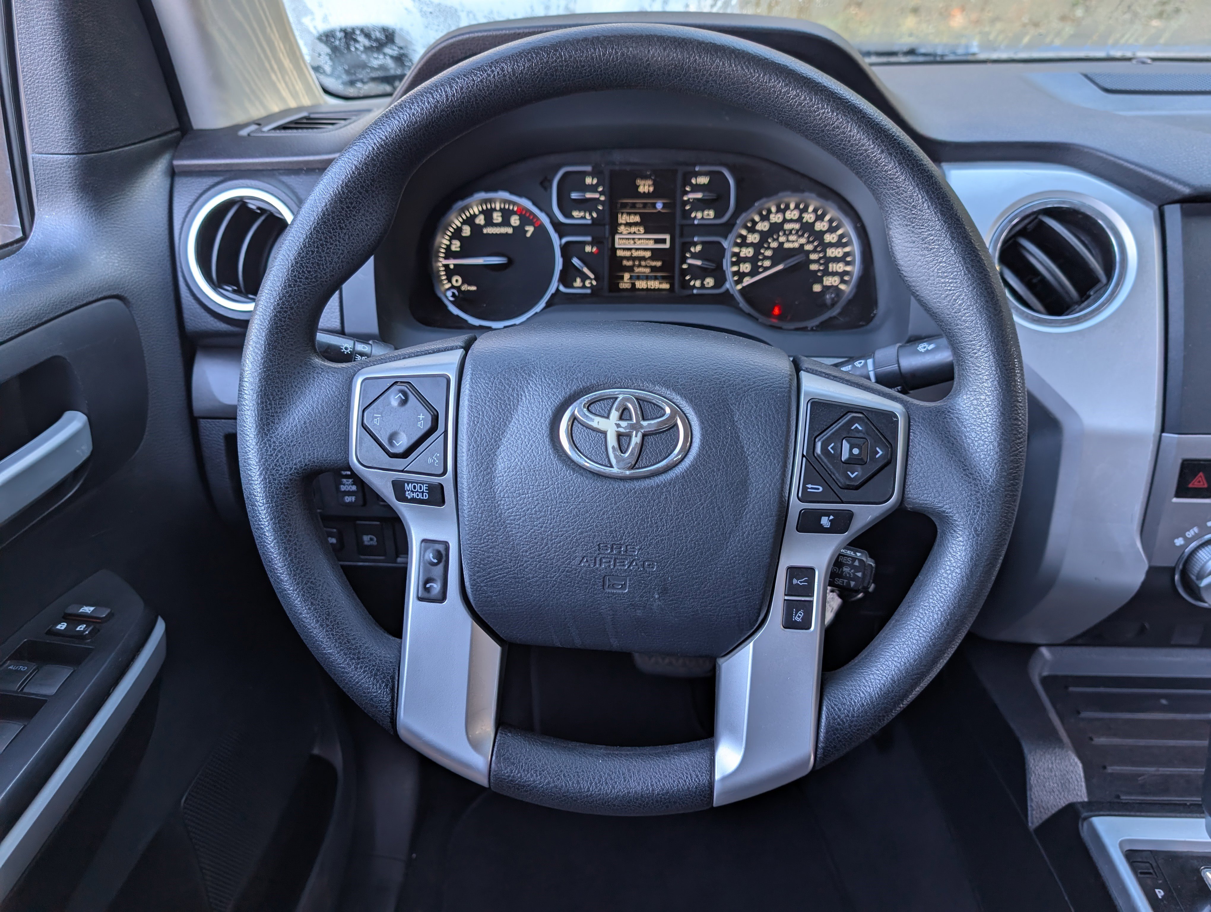Used 2018 Toyota Tundra SR5 w/ SR5 Upgrade Package image 23