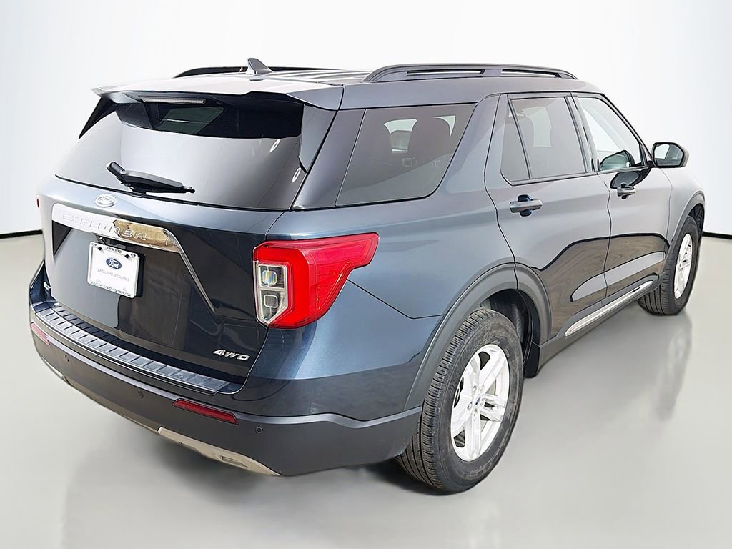 Used 2023 Ford Explorer XLT w/ Equipment Group 202A image 9