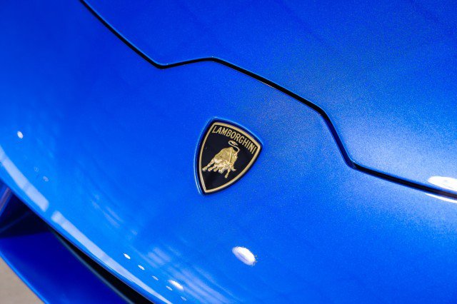 Used 2019 Lamborghini Huracan LP 580-2 image 11
