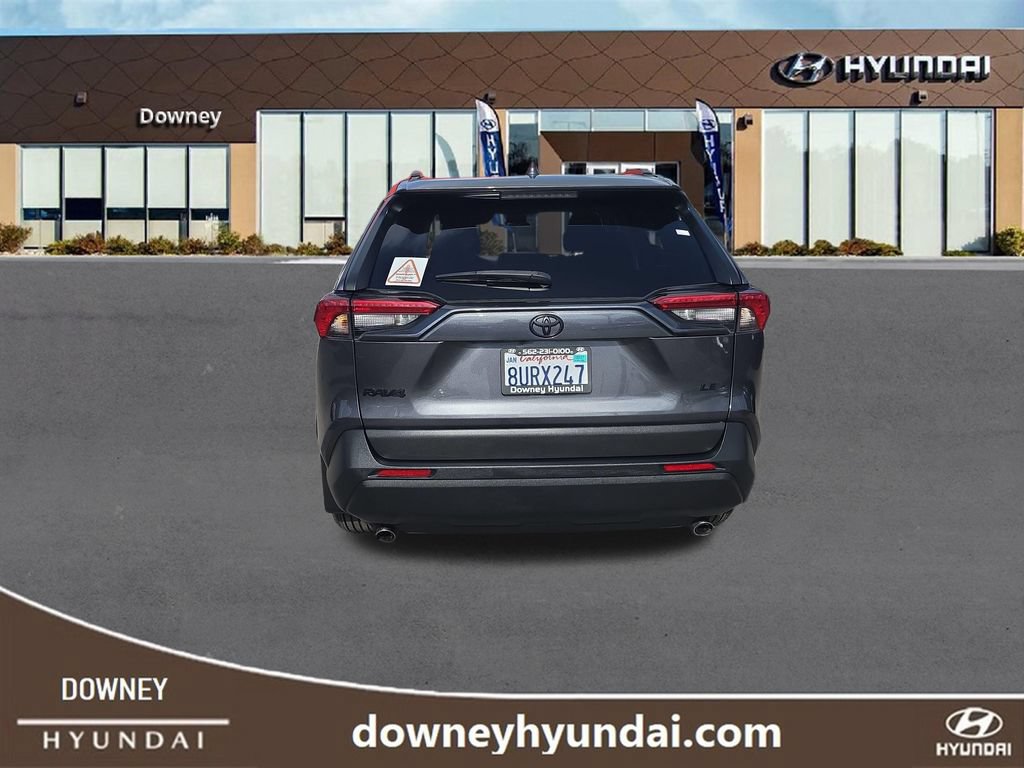 Used 2021 Toyota RAV4 LE w/ Carpet Mat Package (TMS) FWD image 4