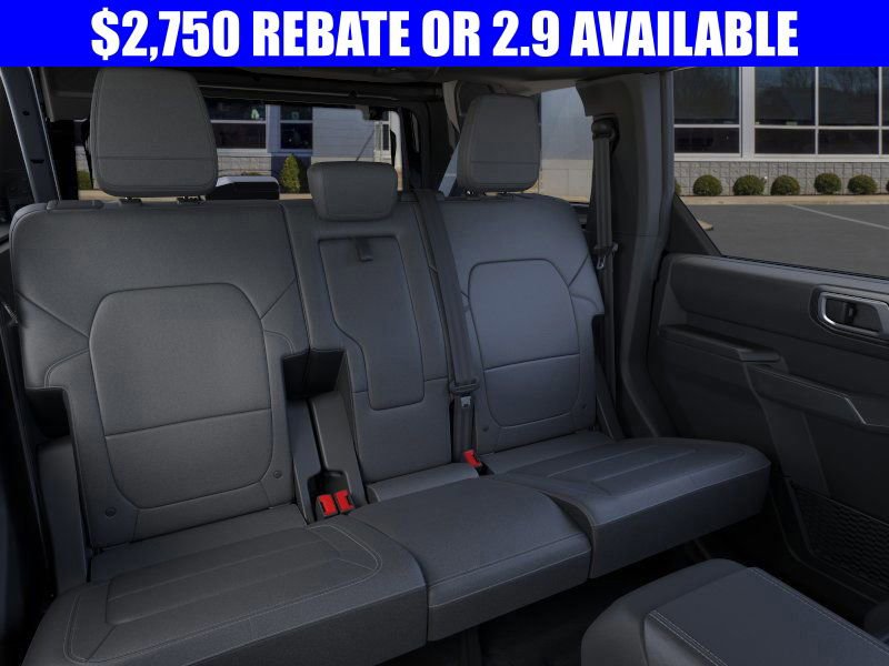 New 2025 Ford Bronco Outer Banks w/ Sasquatch Package image 11