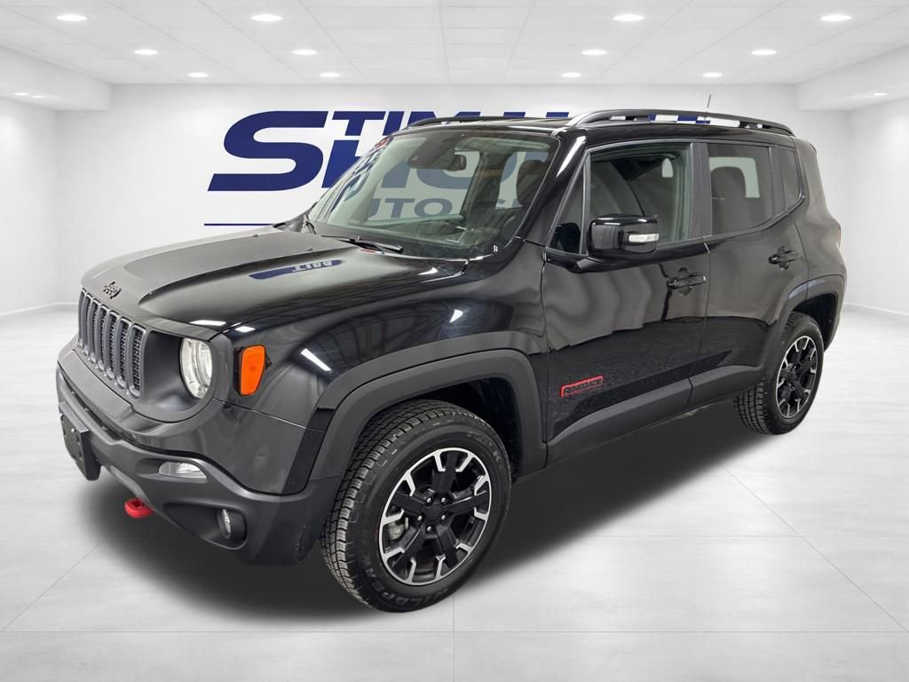 Used 2023 Jeep Renegade Trailhawk w/ Trailer Tow Group image 2
