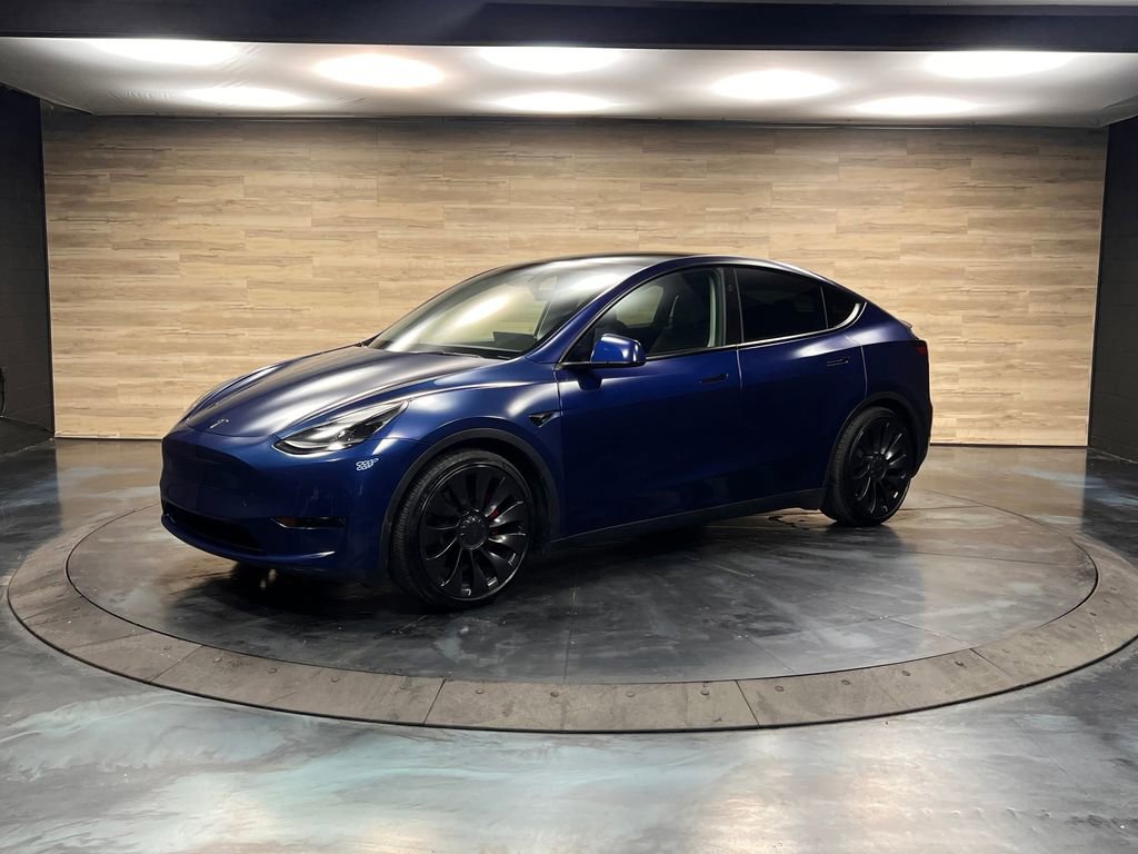 Used 2023 Tesla Model Y Performance AWD/4WD image 3