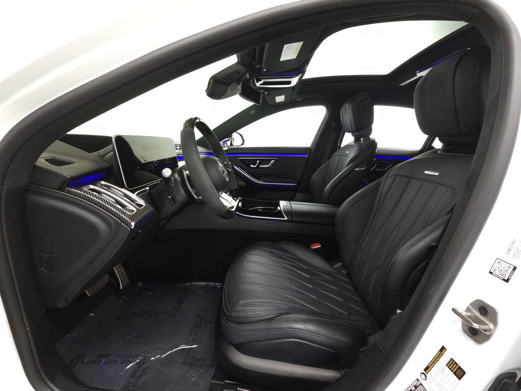 Used 2025 Mercedes-Benz S 63 AMG S image 8