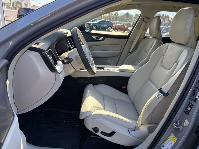 New 2026 Volvo XC60 T8 Ultra w/ Protection Package Premier image 11
