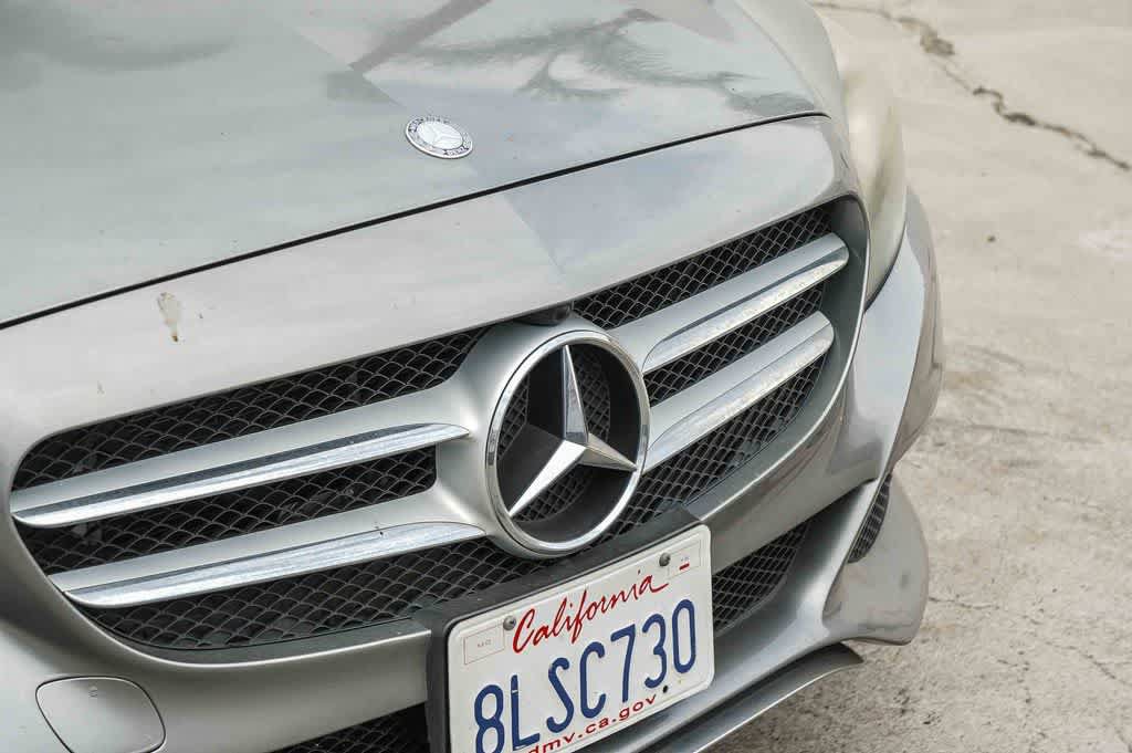 Used 2016 Mercedes-Benz C 300 Sedan image 5