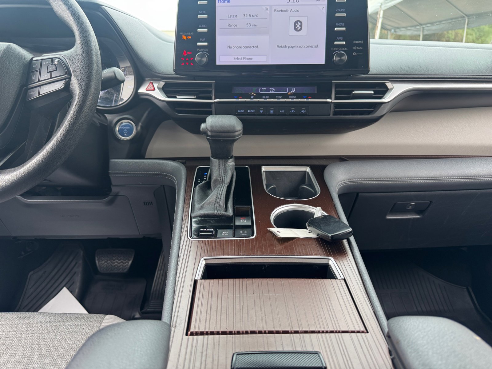 Certified 2023 Toyota Sienna LE FWD image 20