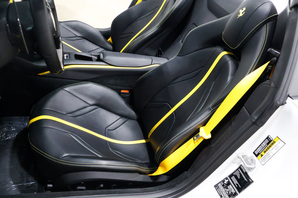 Used 2022 Ferrari 812 GTS RWD image 58