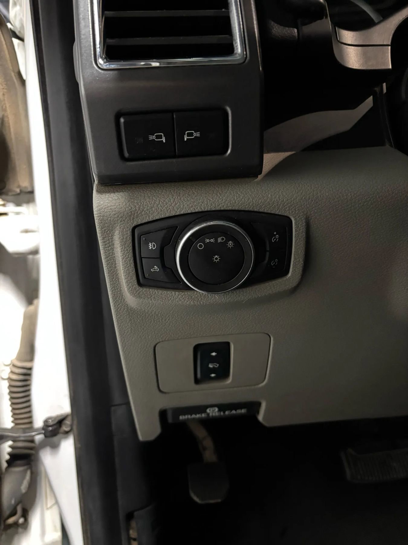 Used 2017 Ford F250 XLT w/ XLT Value Package image 37