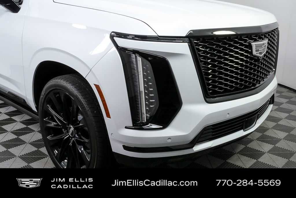 Certified 2026 Cadillac Escalade ESV Platinum Sport w/ LPO, ONYX Package AWD/4WD image 38