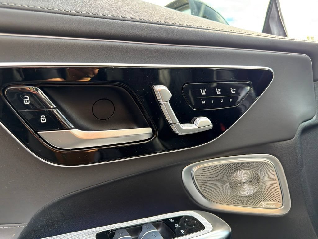 Used 2024 Mercedes-Benz CLE 300 4MATIC Cabriolet image 16