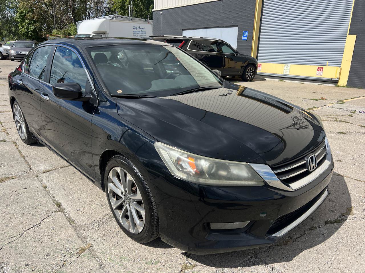 Used 2014 Honda Accord Sport image 4