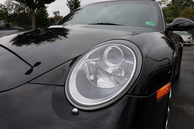 Used 2010 Porsche 911 Carrera S image 21