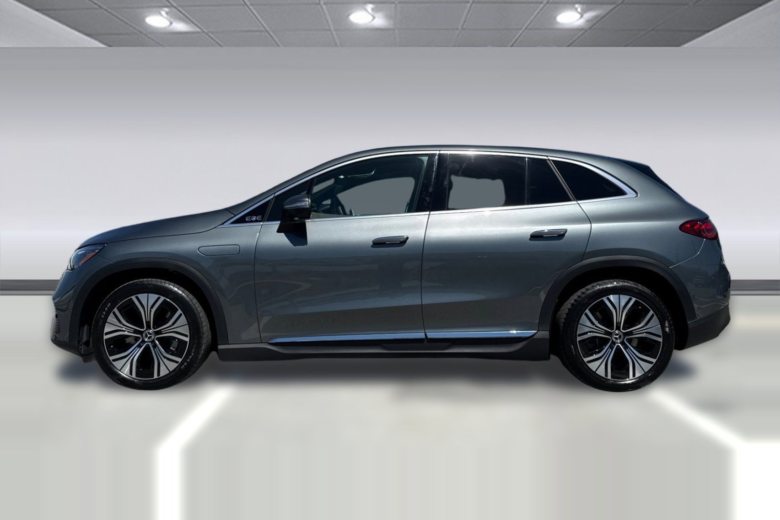 Certified 2023 Mercedes-Benz EQE 350+ 4MATIC SUV image 2