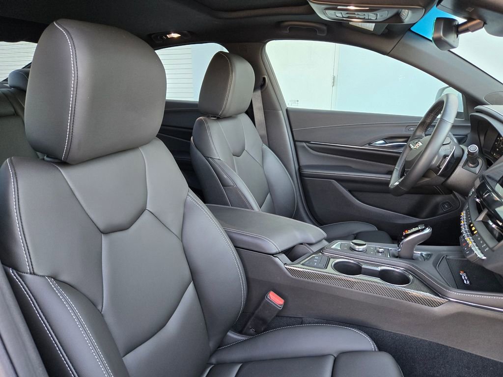 Certified 2024 Cadillac CT4 V Blackwing w/ Driver Assist Package image 29