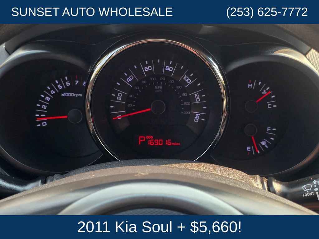 Used 2011 Kia Soul + w/ Audio Pkg FWD image 24