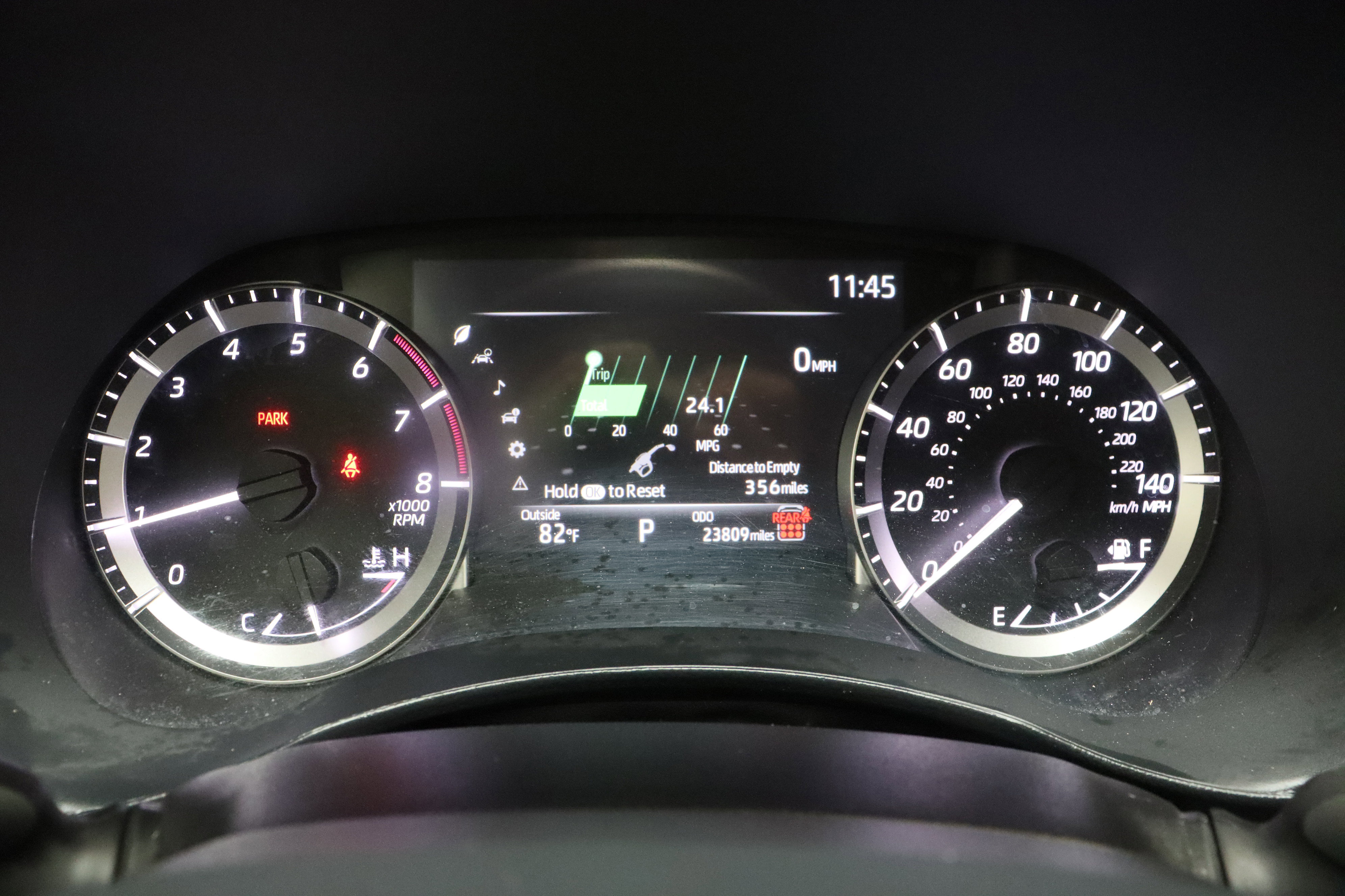 Used 2025 Toyota Highlander LE FWD image 41