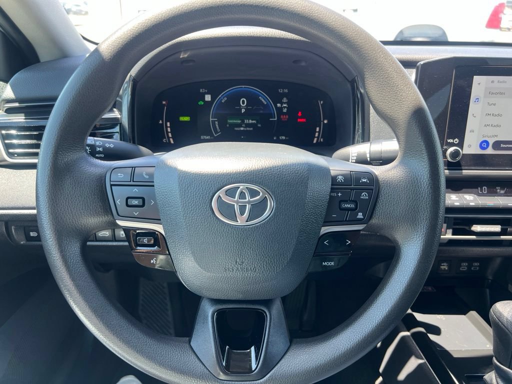 Used 2025 Toyota Camry LE FWD image 54