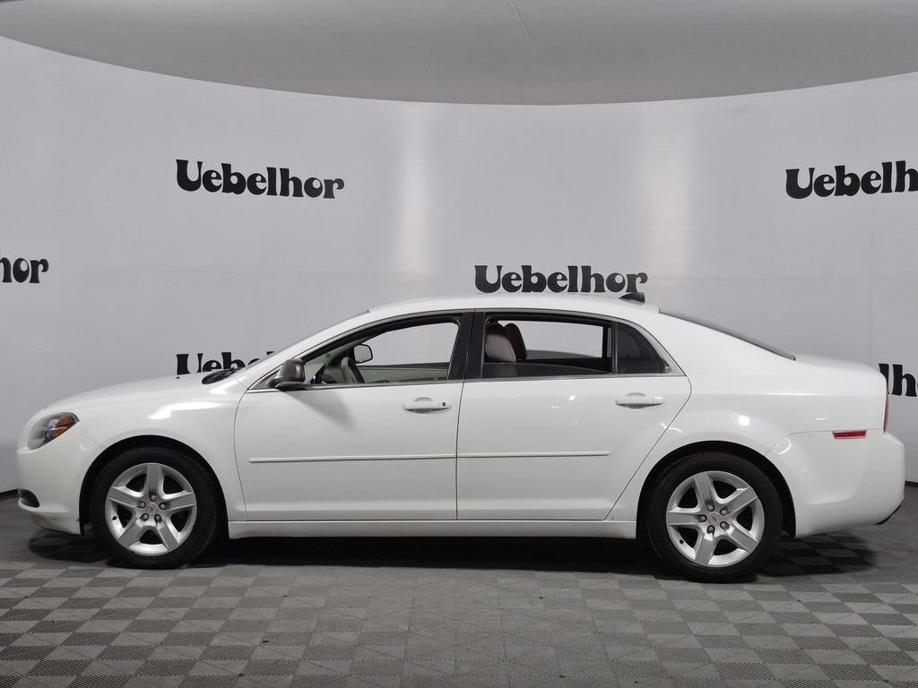 Used 2012 Chevrolet Malibu LS FWD image 4